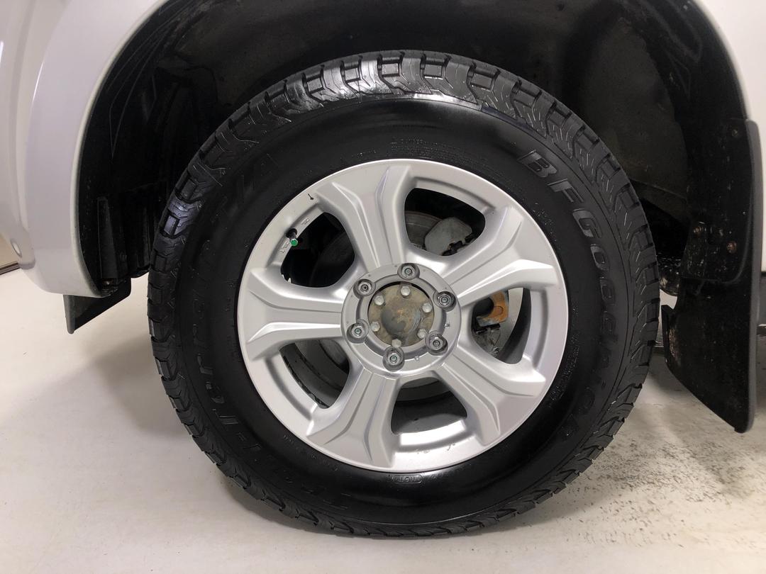 Photo '10' of Isuzu D-MAX