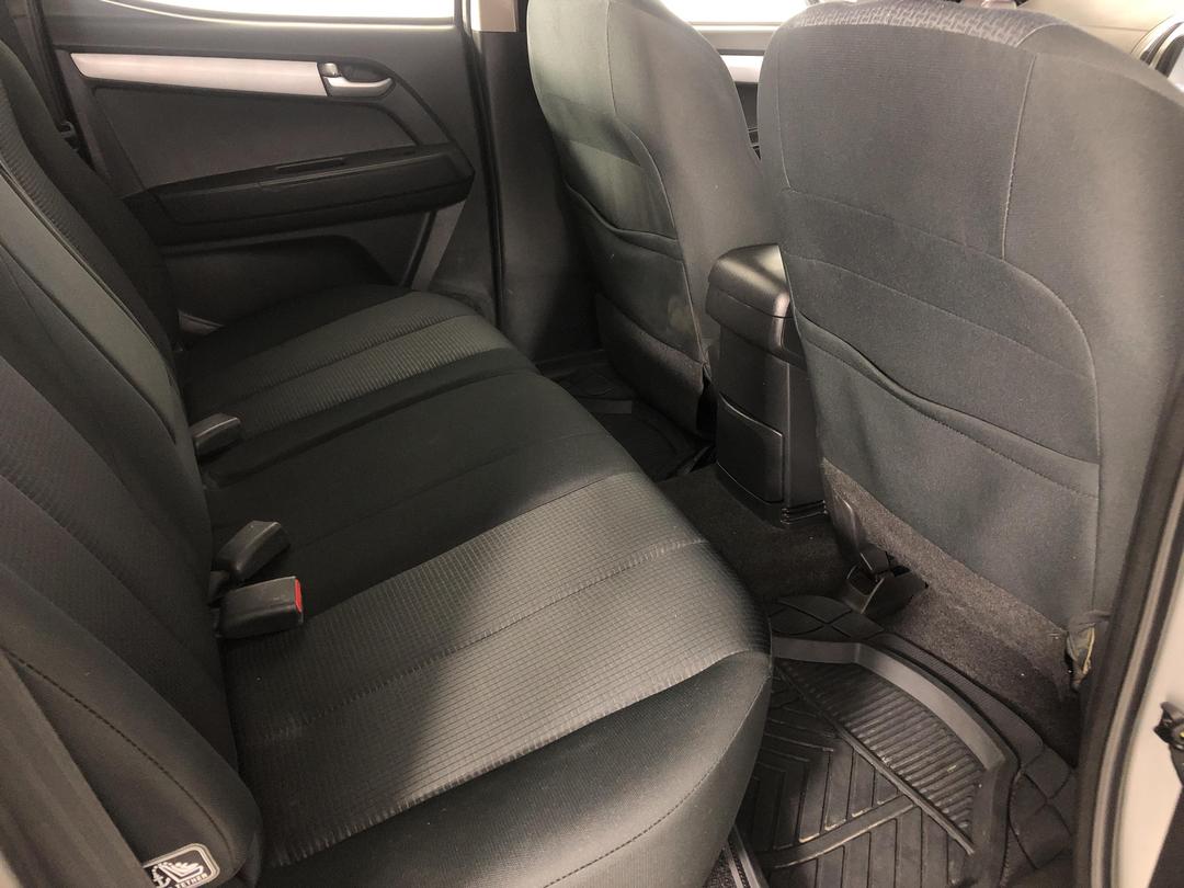 Photo '20' of Isuzu D-MAX