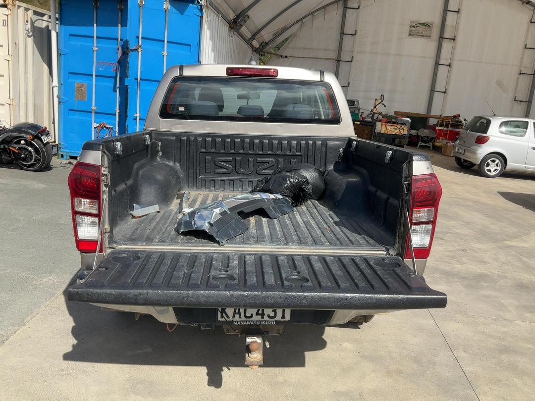 Photo '24' of Isuzu D-MAX LS DC Photo '24' of Isuzu D-MAX LS DC