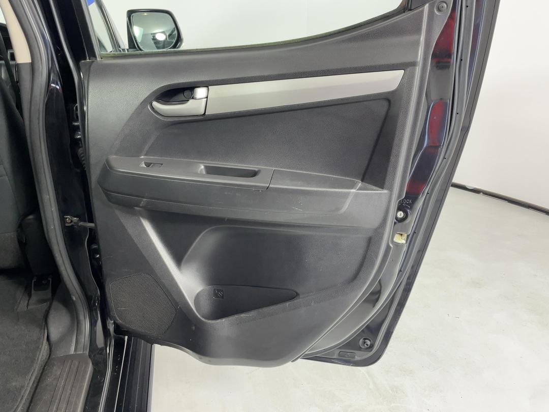 Photo '19' of Isuzu D-MAX