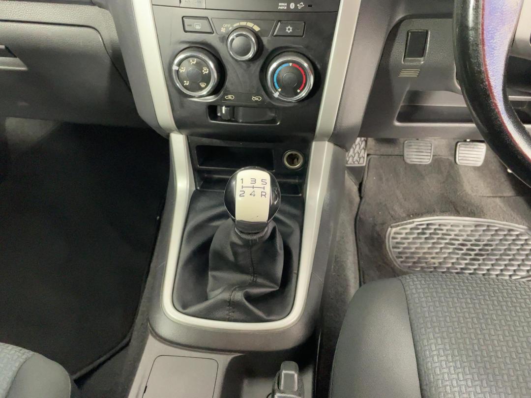 Photo '18' of Isuzu D-MAX