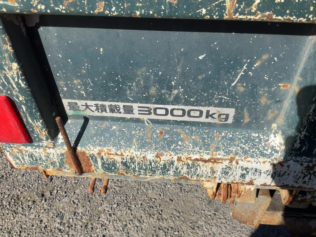 Photo '17' of Isuzu ELF Tipper