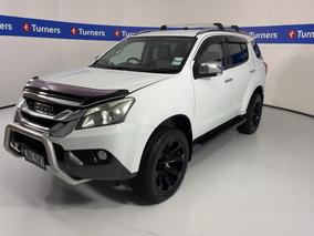 Photo '4' of Isuzu MU-X