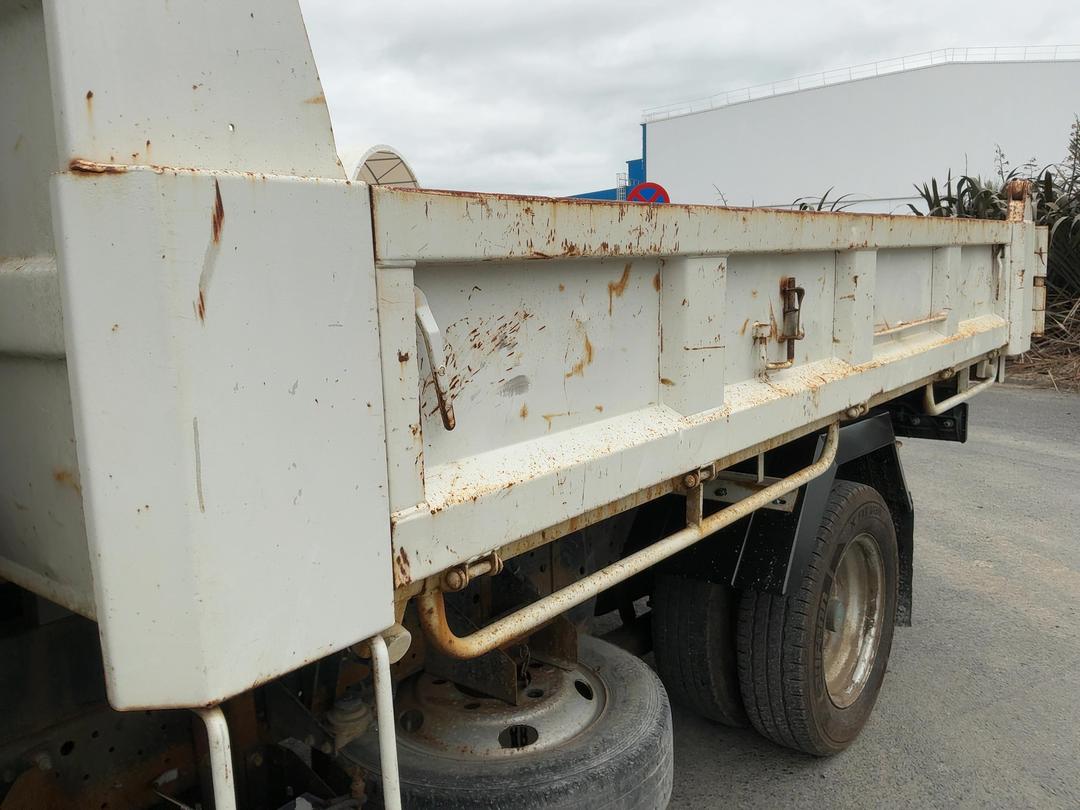Photo '34' of Isuzu N Series NLR250 Tipper Tipper
