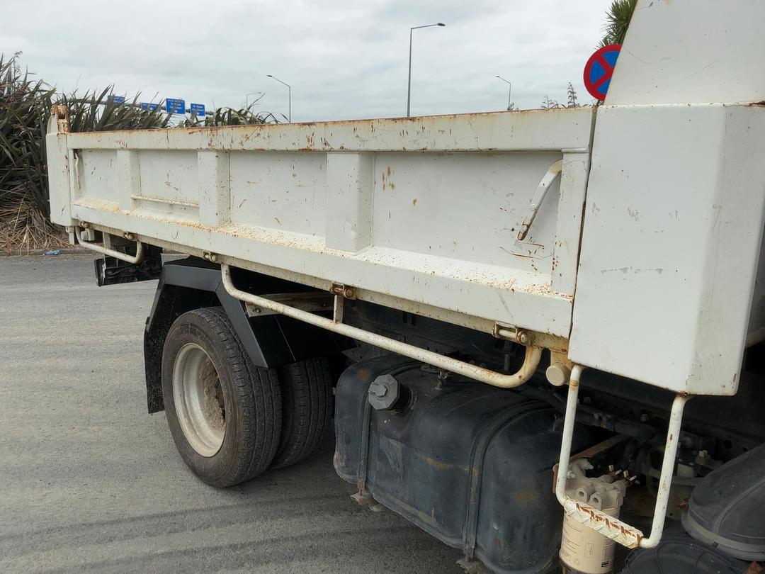 Photo '33' of Isuzu N Series NLR250 Tipper Tipper