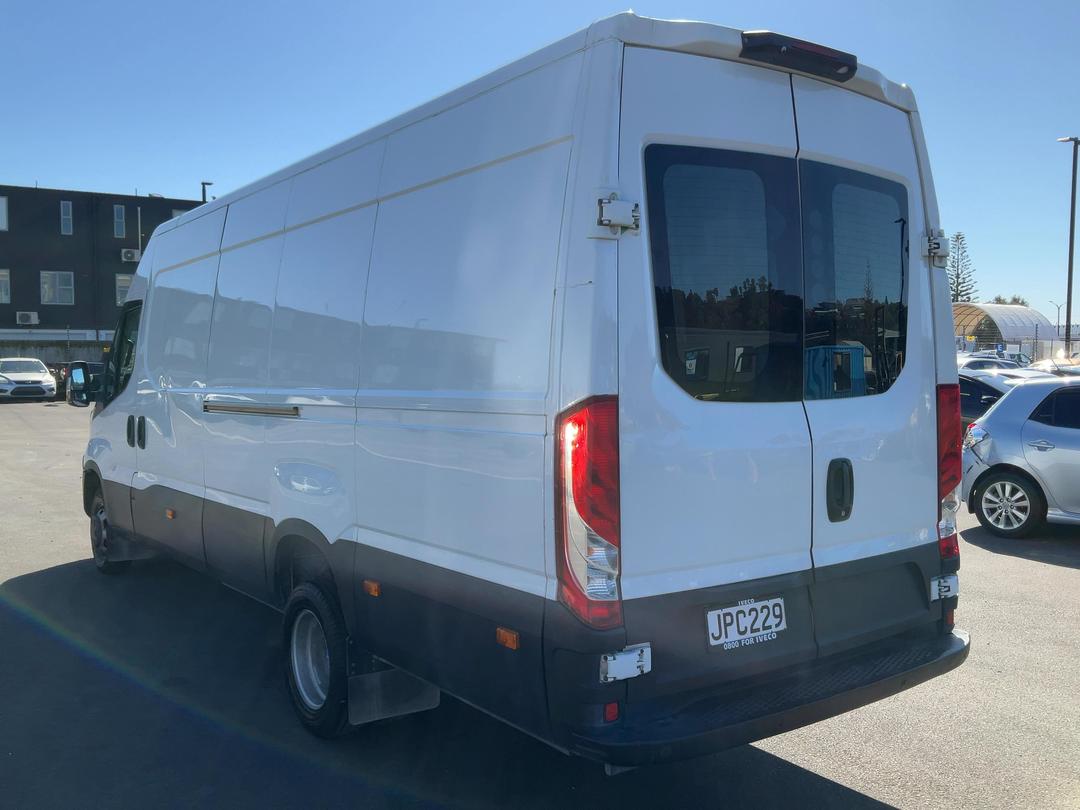 Photo '6' of Iveco Daily 50C17 Van