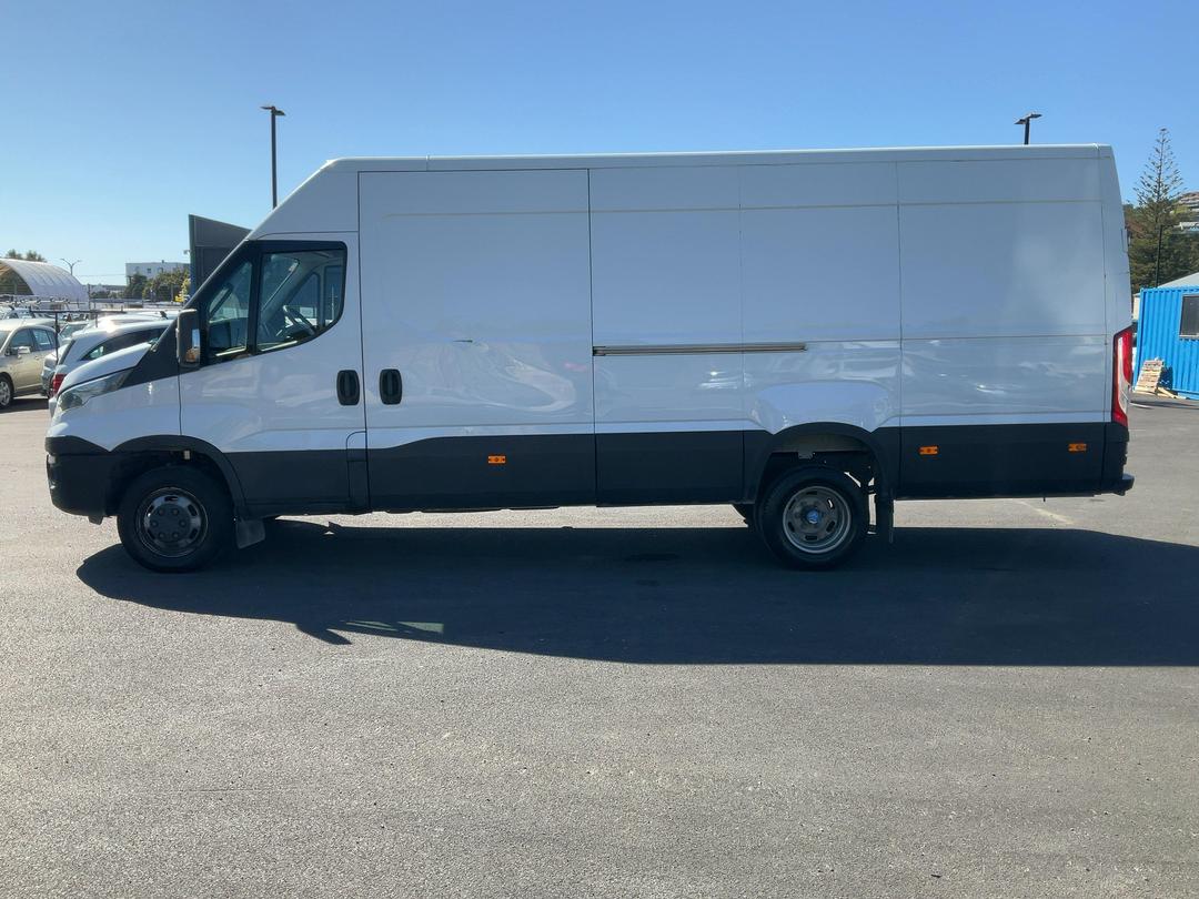 Photo '8' of Iveco Daily 50C17 Van