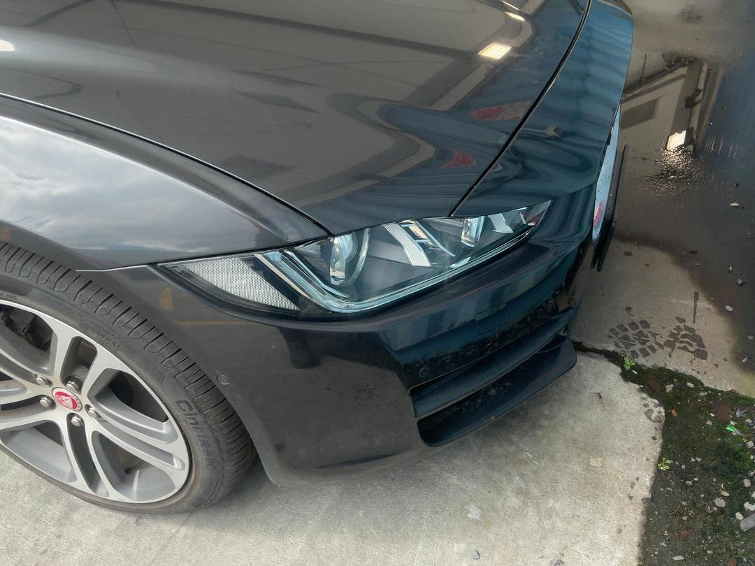 Photo '2' of Jaguar XE Photo '2' of Jaguar XE