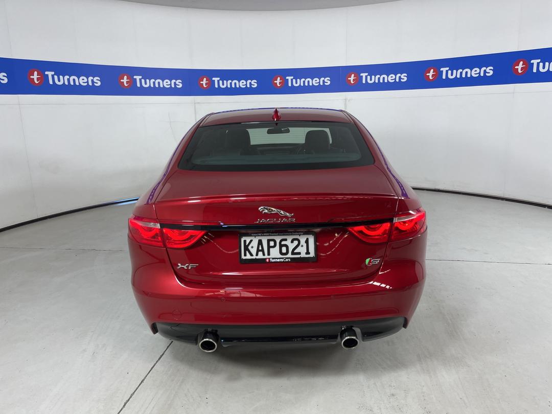 Photo '6' of Jaguar XF