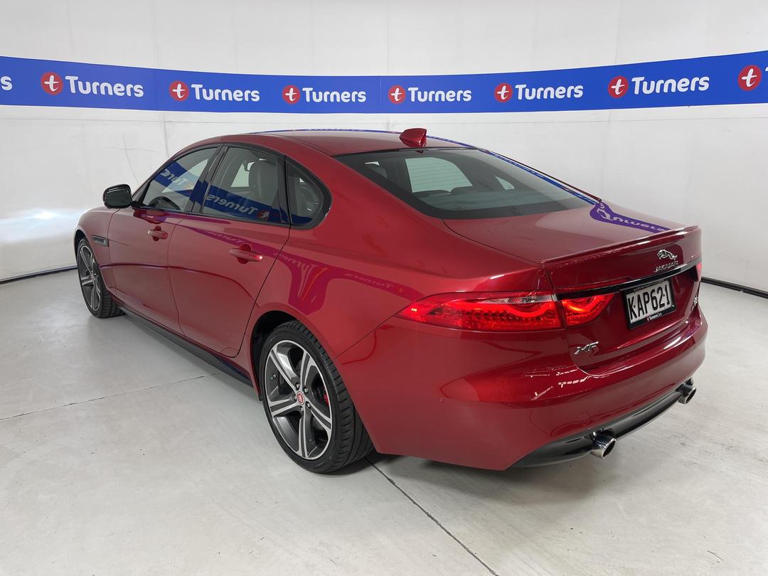 Photo '5' of Jaguar XF