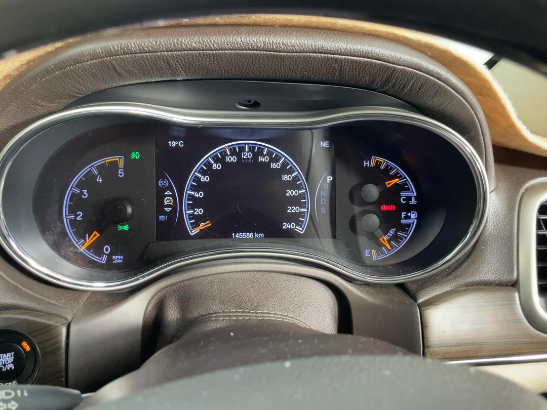 Photo '21' of Jeep Grand Cherokee