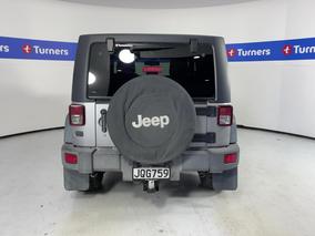 Photo '6' of Jeep Wrangler