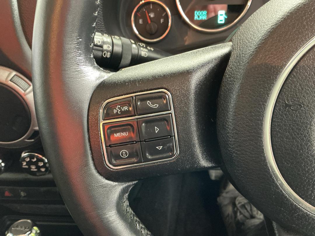 Photo '22' of Jeep Wrangler