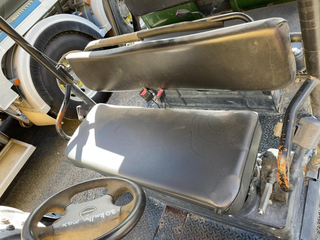 Photo '15' of Kawasaki KAF 620 RGF