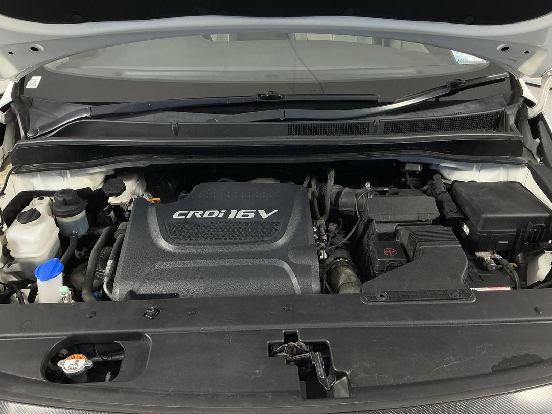 Photo '13' of KIA Carnival