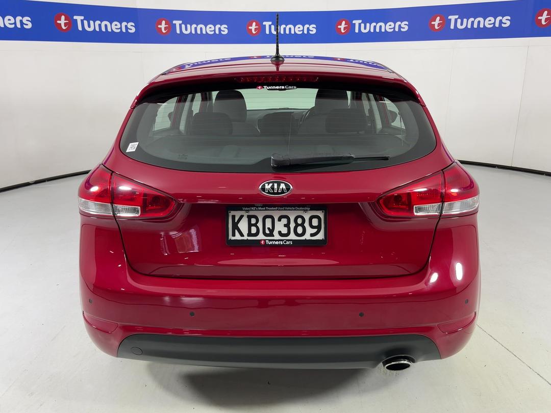 Photo '6' of KIA Cerato
