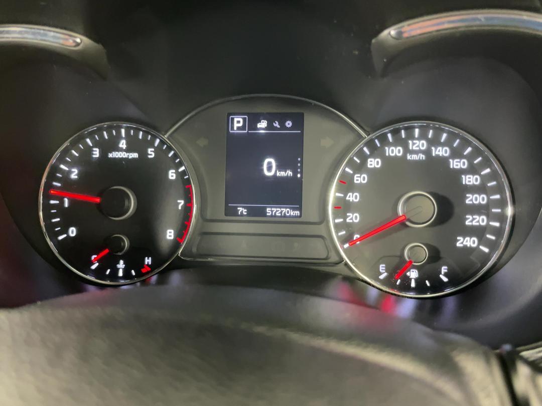 Photo '21' of KIA Cerato