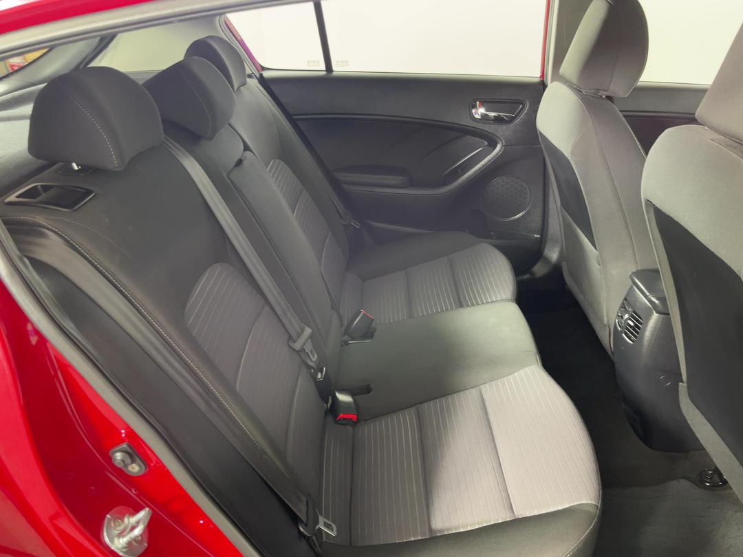 Photo '20' of KIA Cerato