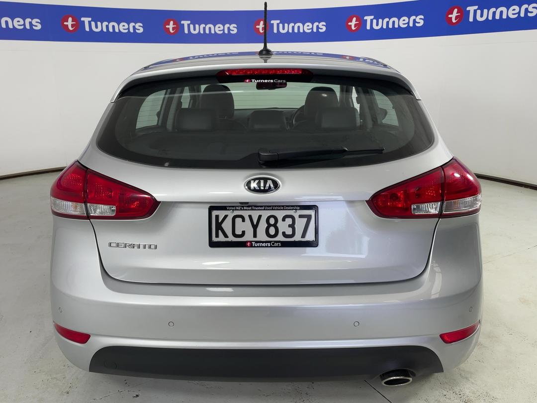Photo '6' of KIA Cerato