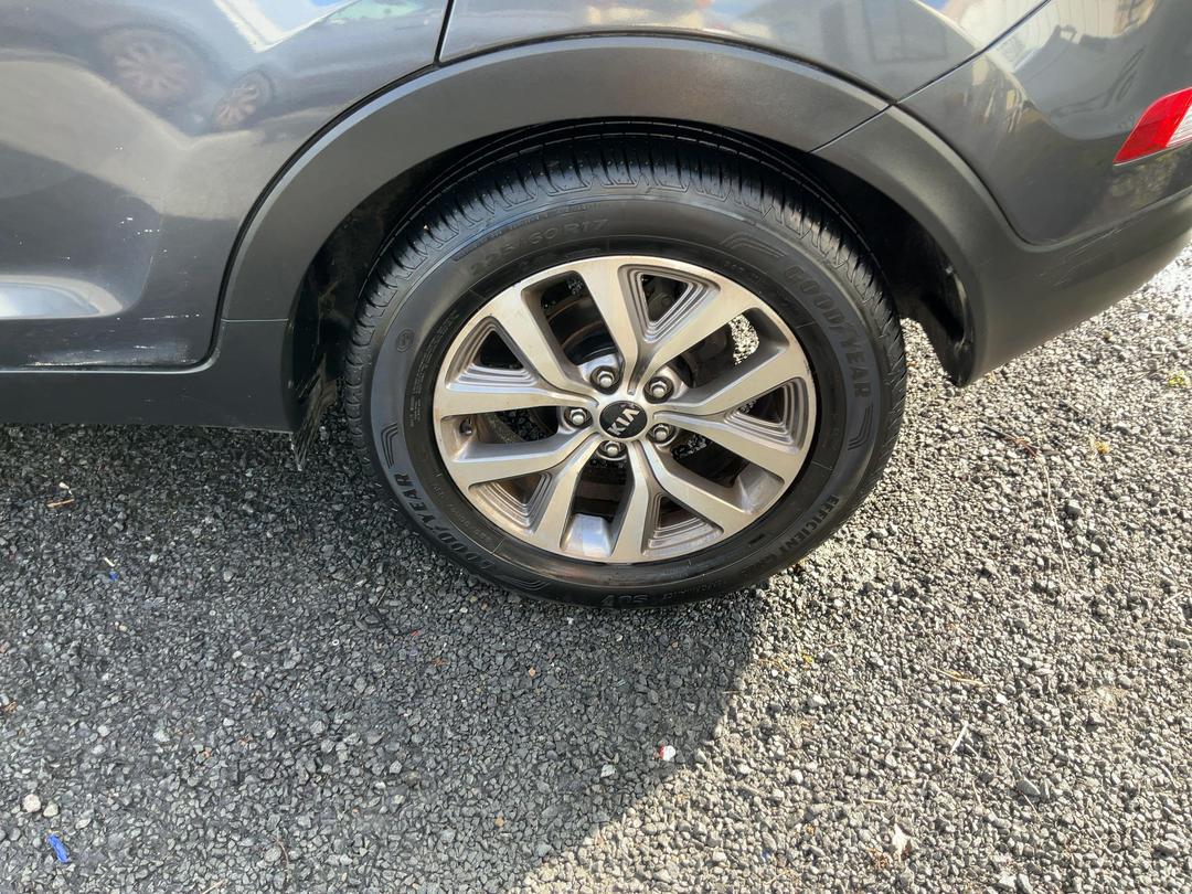 Photo '11' of KIA Sportage Urban SX