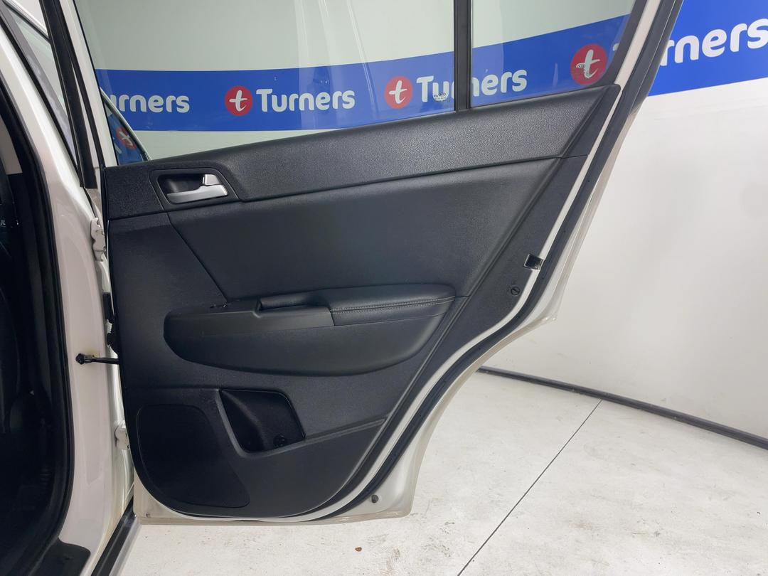 Photo '19' of KIA Sportage