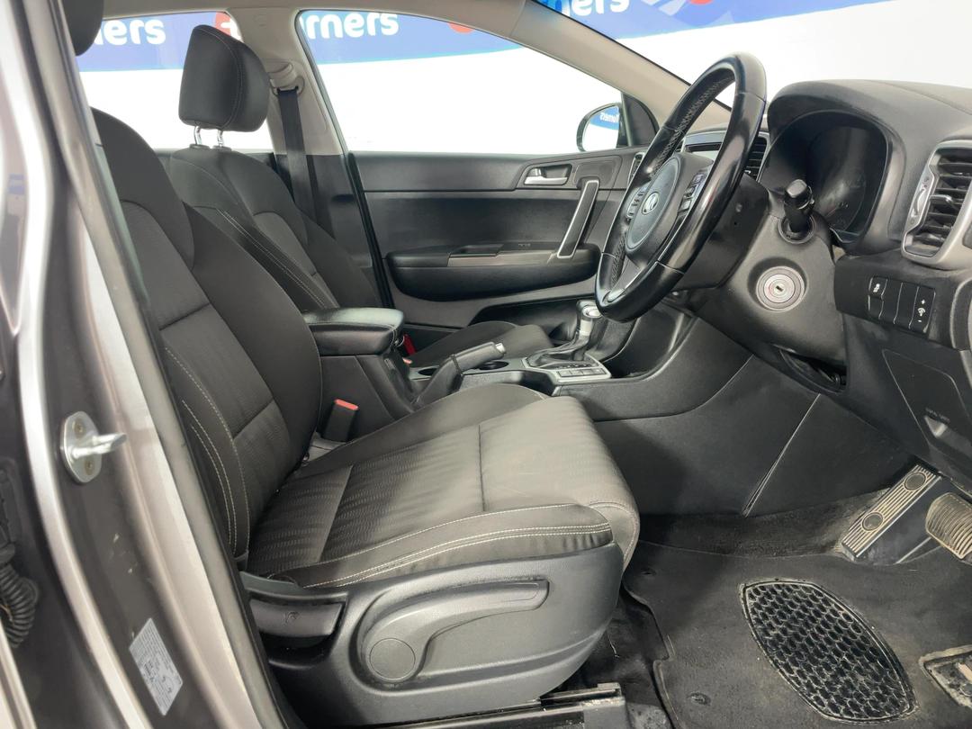 Photo '16' of KIA Sportage