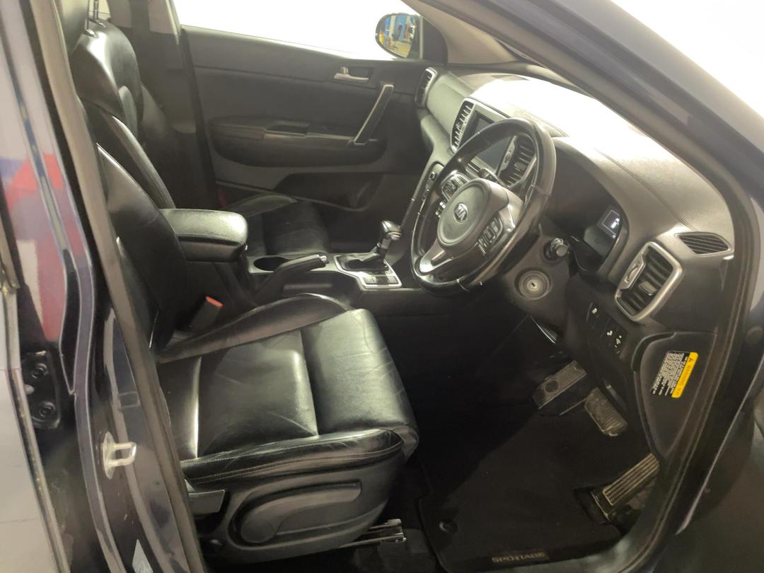 Photo '16' of KIA Sportage