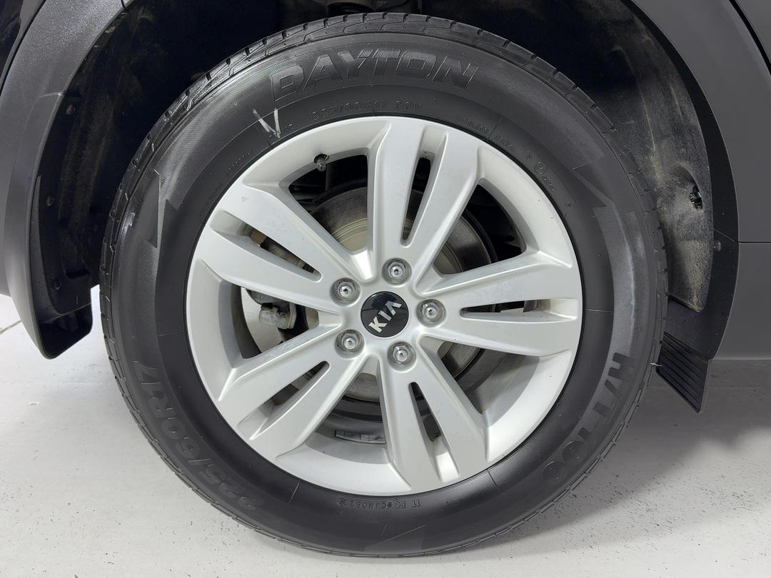 Photo '12' of KIA Sportage