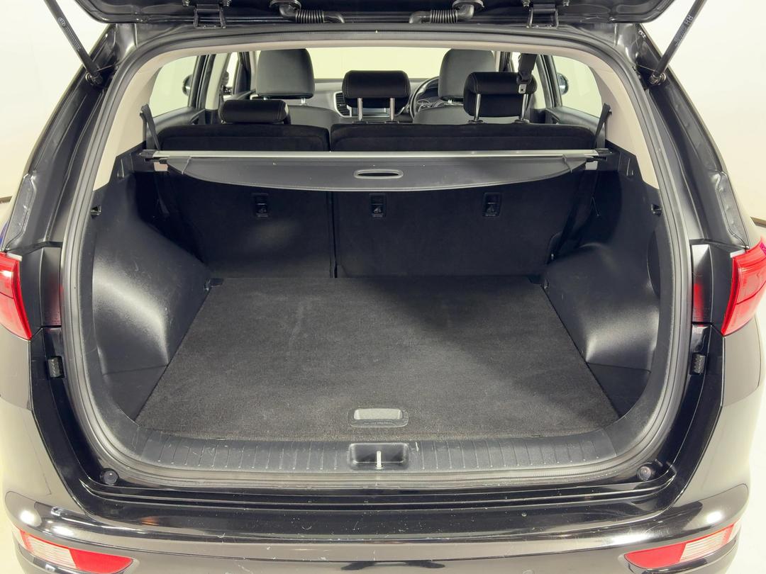 Photo '14' of KIA Sportage