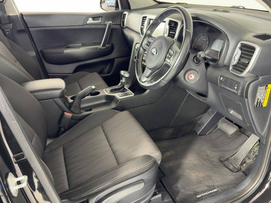 Photo '16' of KIA Sportage