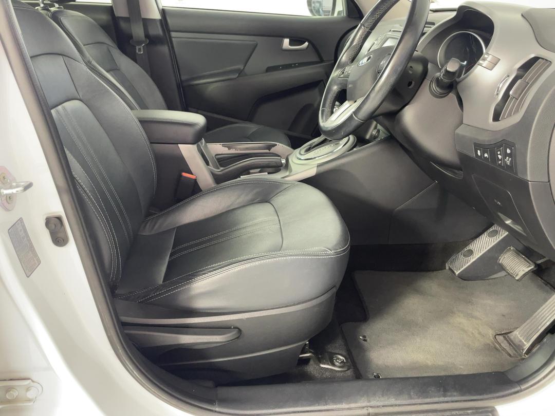 Photo '16' of KIA Sportage