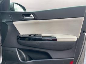 Photo '15' of KIA Sportage