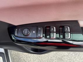 Photo '23' of KIA Sportage