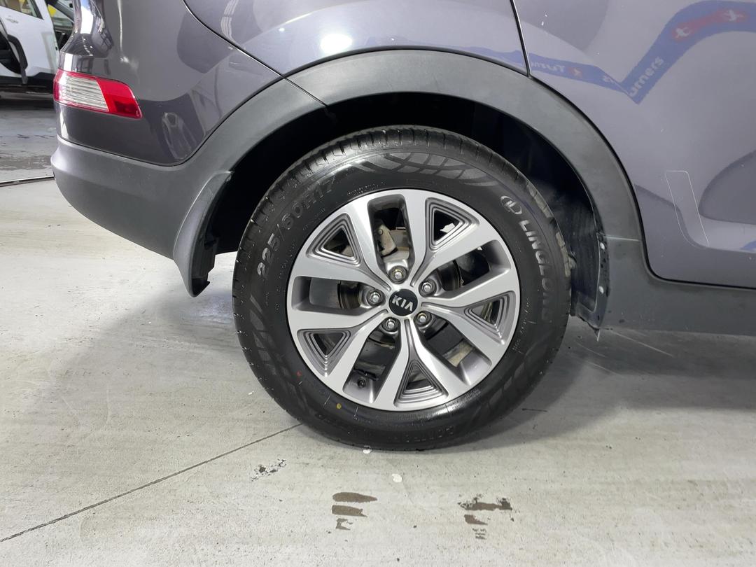 Photo '12' of KIA Sportage