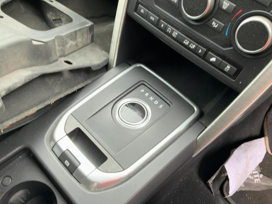 Photo '11' of Land Rover Discovery Photo '11' of Land Rover Discovery