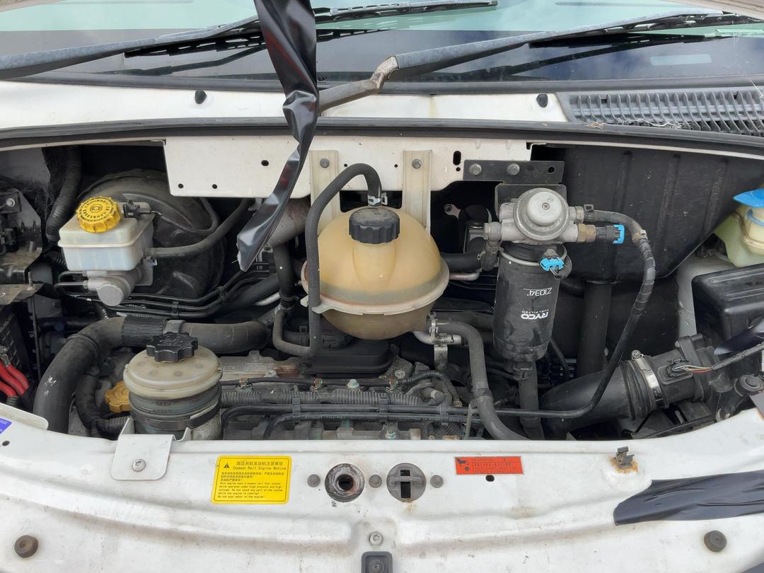 Photo '9' of LDV V80 CAB Chassis Manual Photo '9' of LDV V80 CAB Chassis Manual