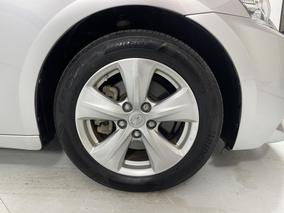 Photo '9' of Lexus IS300H