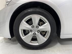 Photo '10' of Lexus IS300H