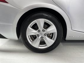 Photo '12' of Lexus IS300H