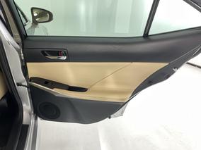 Photo '19' of Lexus IS300H