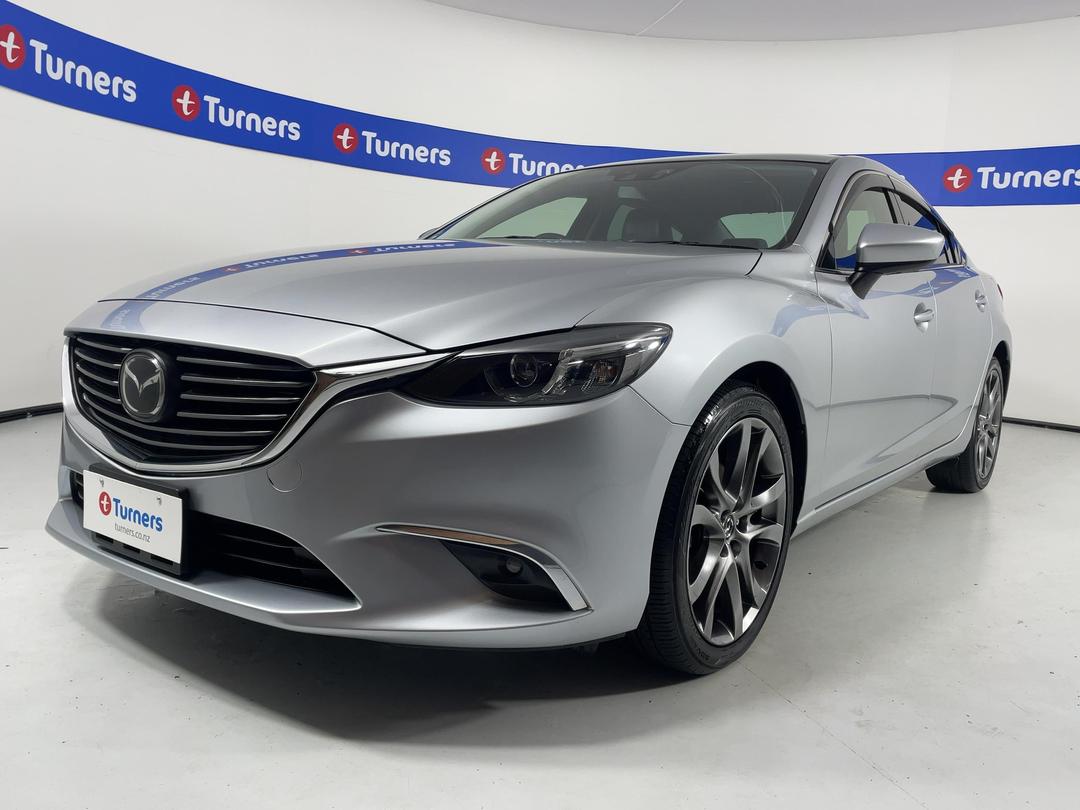 Photo '4' of Mazda Atenza