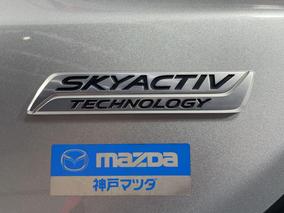 Photo '32' of Mazda Atenza