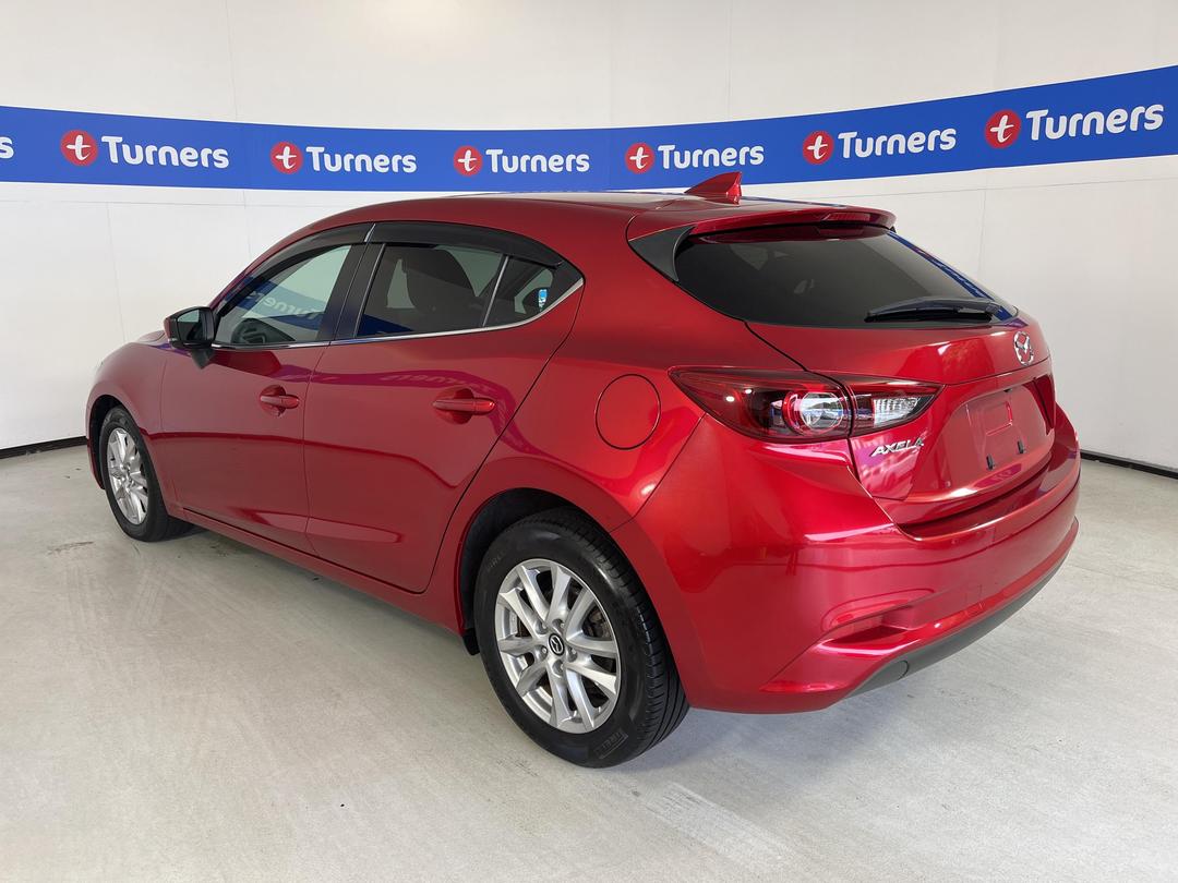 Photo '5' of Mazda Axela