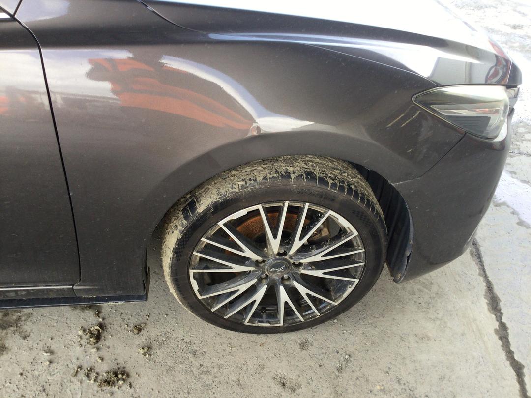 Photo '10' of Mazda Axela Hybrid