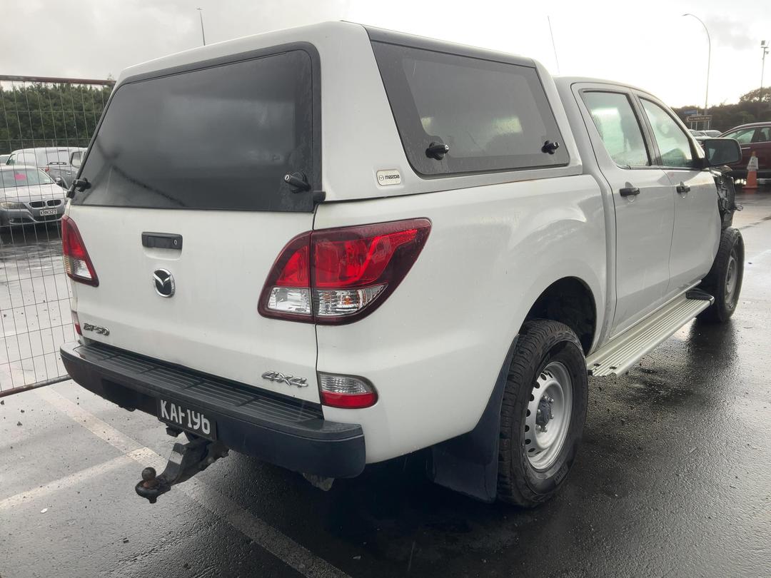 Photo '4' of Mazda Bt-50 GLX D/C W/S