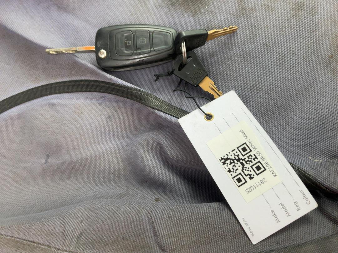 Photo '15' of Mazda Bt-50 GLX D/C W/S