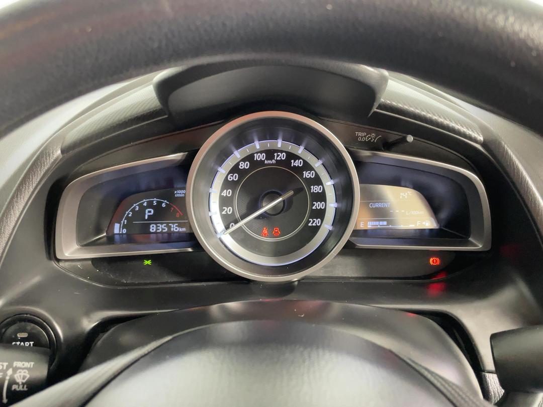 Photo '21' of Mazda CX-3