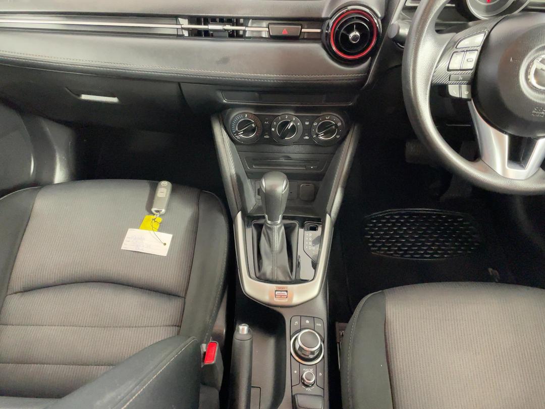 Photo '18' of Mazda CX-3