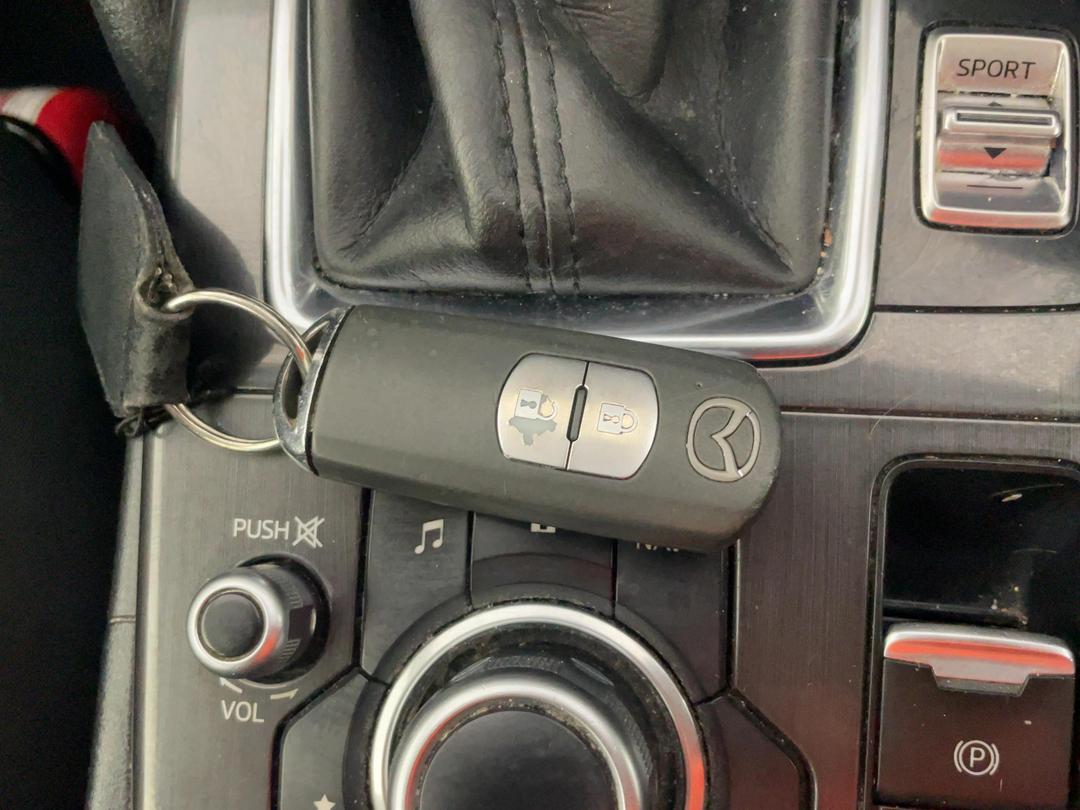 Photo '22' of Mazda CX-5