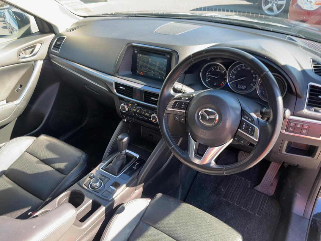 Photo '16' of Mazda CX-5